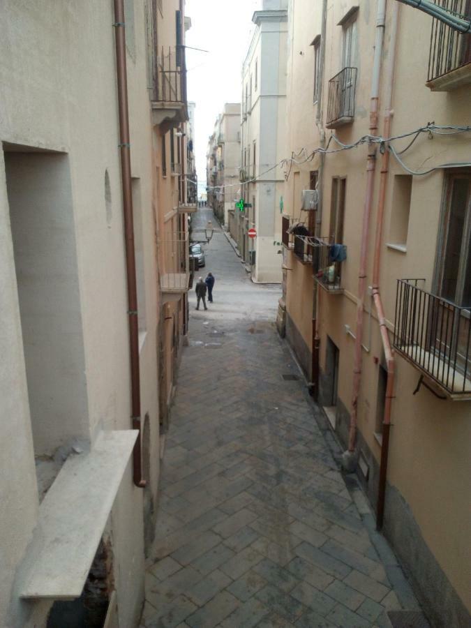 Appartamento Tra Mare E Storia Trapani Exterior photo