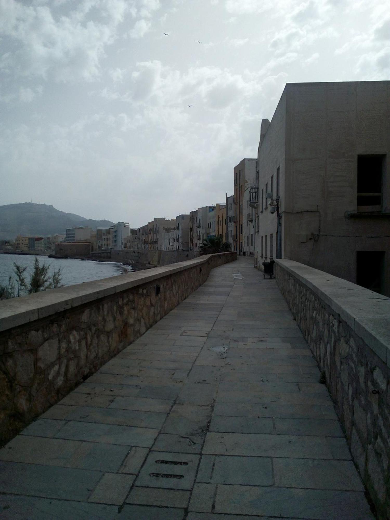 Appartamento Tra Mare E Storia Trapani Exterior photo
